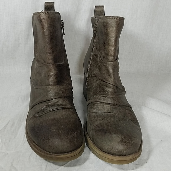 Women Baretraps Ankle Boots Side Zip 9M - Picture 2 of 8